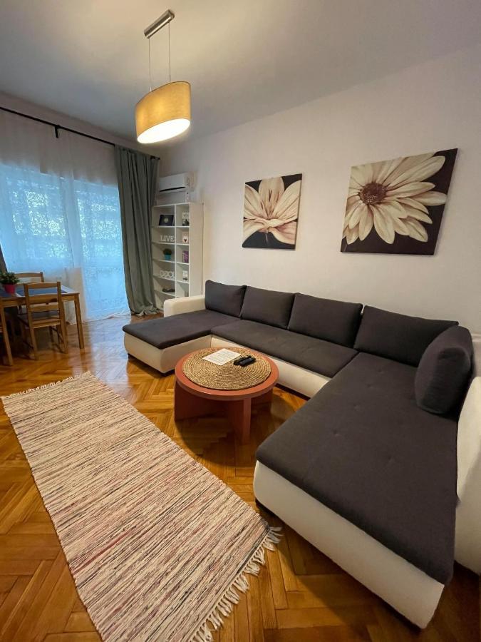 Interbellic Flat Daire Bükreş Dış mekan fotoğraf